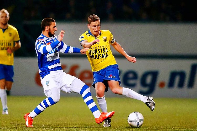 他全面性的 他全面性的