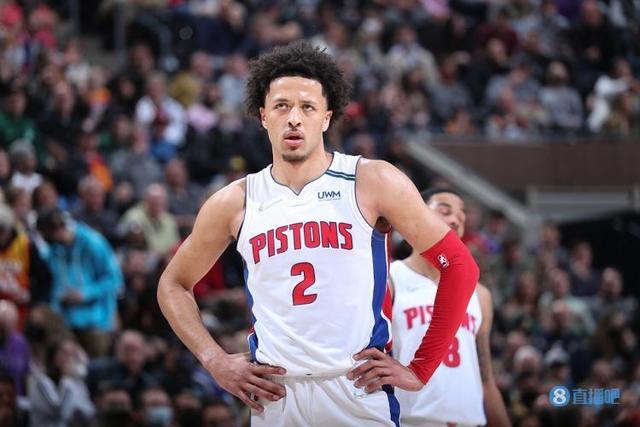 被罚红牌的 被罚红牌的